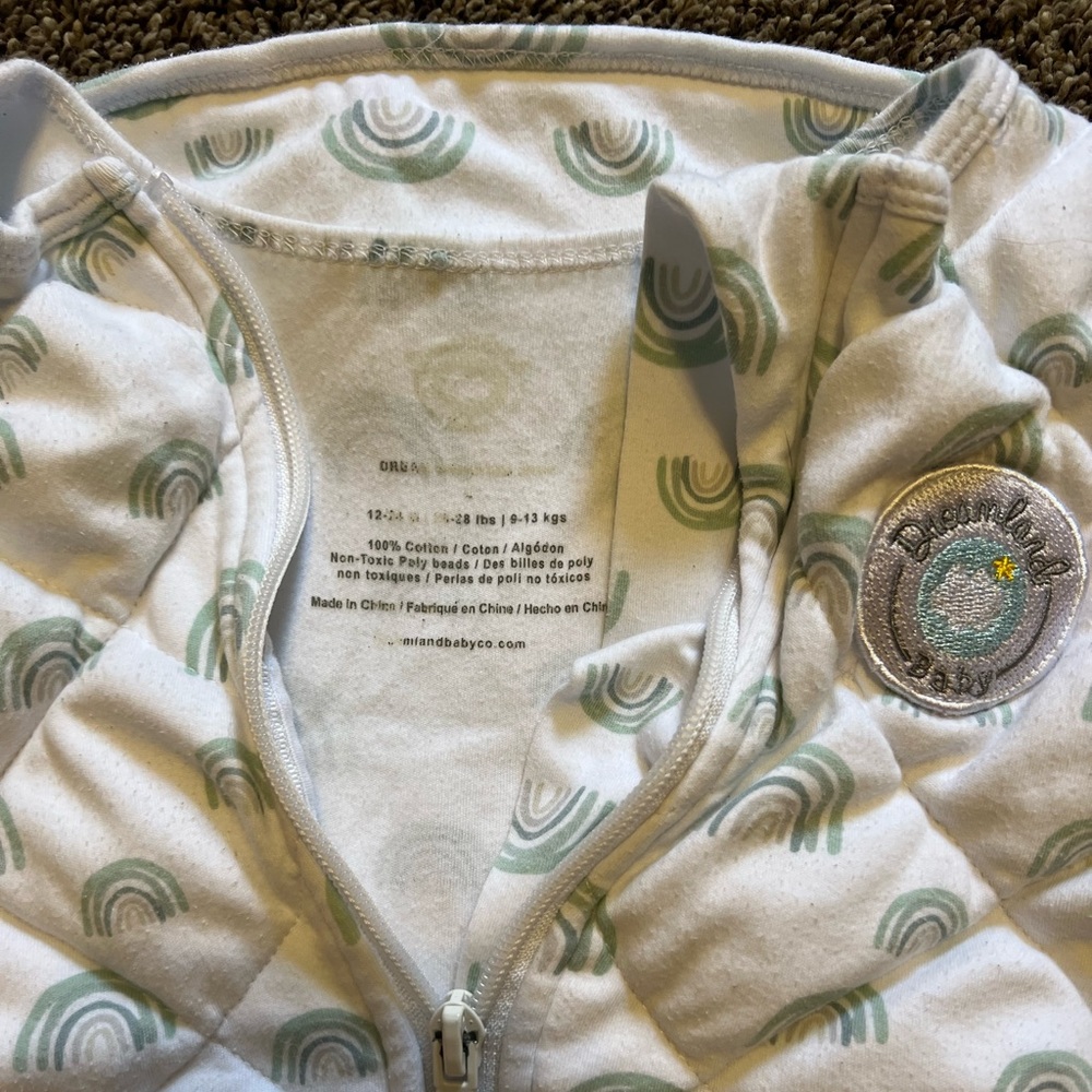 Dreamland baby size 12-24!